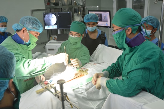 Bệnh viện Hữu nghị Đa khoa Nghệ An phối hợp cùng Hội Phẫu thuật Thần kinh Việt Nam tổ chức hội nghị khoa học