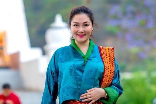 Nhan sắc tuổi 37 của Hoa hậu Nguyễn Thị Huyền