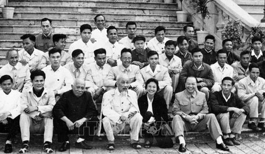 Những cống hiến vô giá của lãnh tụ Nguyễn Ái Quốc-Hồ Chí Minh với báo chí cách mạng Việt Nam