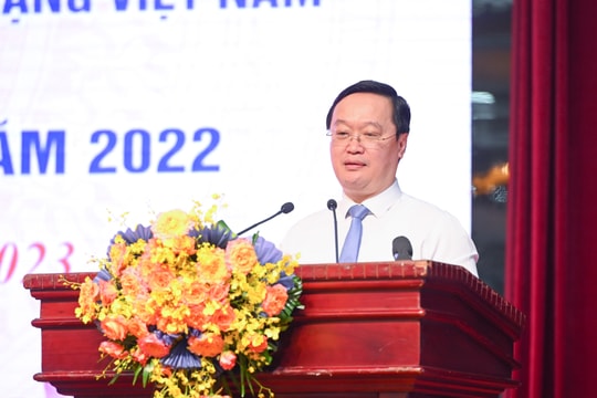 Báo chí đồng hành, chia sẻ với những mục tiêu phát triển mạnh mẽ, bền vững của tỉnh Nghệ An (*) 