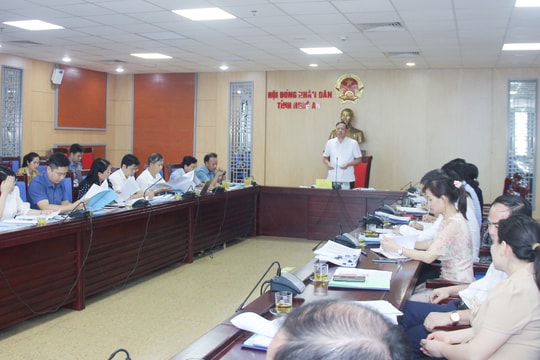 Thẩm tra một số dự thảo nghị quyết trình HĐND tỉnh