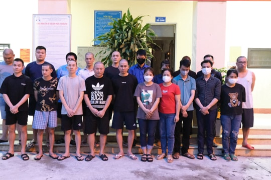 Triệt phá đường dây làm giấy tờ giả thu lợi trên 20 tỷ đồng