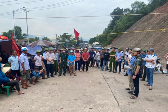 Thống nhất 6 nội dung đối thoại giữa Ban quản lý Khu Kinh tế Đông Nam với người dân xóm Hải Thịnh, xã Nghi Thiết (Nghi Lộc)