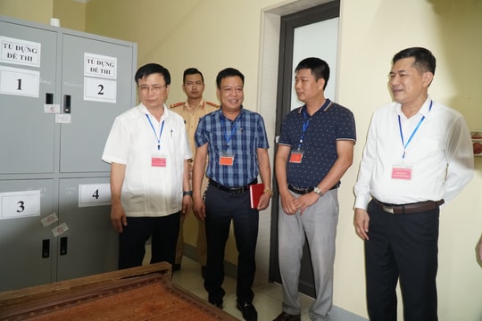 Phó Chủ tịch UBND tỉnh Bùi Đình Long kiểm tra công tác chuẩn bị thi tốt nghiệp THPT năm 2023