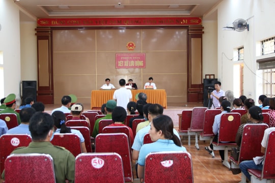 Phiên tòa lưu động đưa luật đến gần hơn với người dân