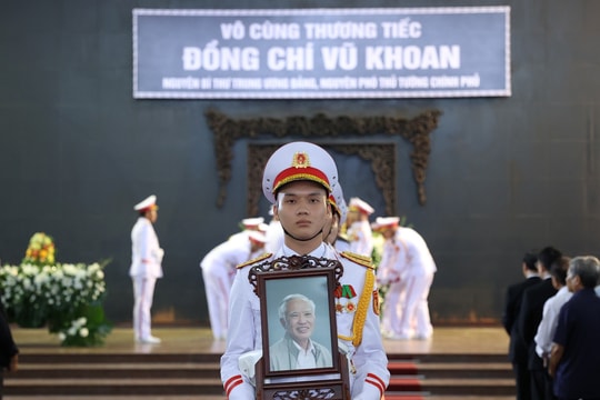 Trong lễ truy điệu, con trai nhắc về '6 di sản quý báu' ông Vũ Khoan để lại