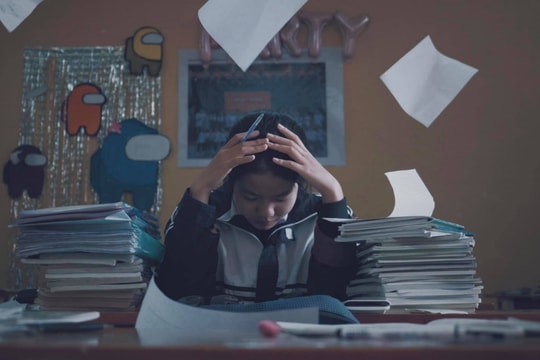 Những đứa trẻ 'gánh' ước mơ người lớn