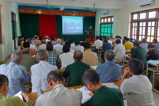 Cập nhật kiến thức cho người có uy tín trong đồng bào dân tộc thiểu số ở huyện Nghĩa Đàn 