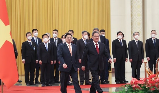 Thủ tướng Phạm Minh Chính kết thúc tốt đẹp chuyến thăm chính thức Trung Quốc và tham dự Hội nghị WEF Thiên Tân