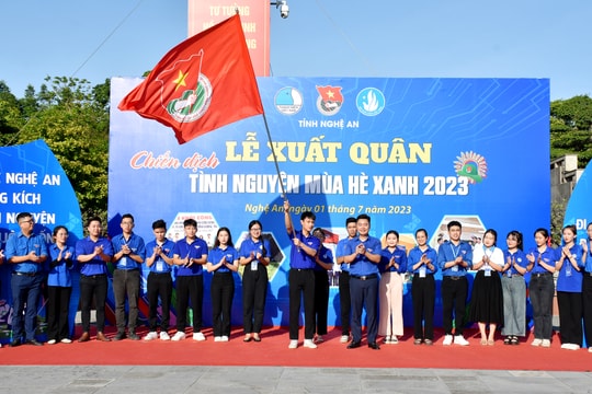 Sinh viên Nghệ An xuất quân Chiến dịch tình nguyện ‘Mùa hè xanh’