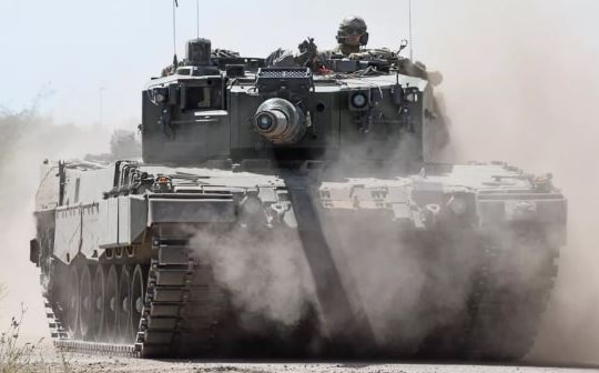 Tướng Mỹ nói rằng chiến binh Ukraine đang phá xe tăng Đức Leopard để tránh tham chiến