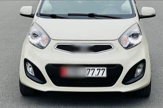 Nhộn nhịp rao bán biển số xe đẹp với giá 'khủng'