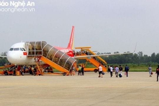 Thông báo mời tham gia lựa chọn đơn vị khai thác vị trí cung cấp dịch vụ vận tải hành khách bằng xe hợp đồng tại Cảng Hàng không quốc tế Vinh