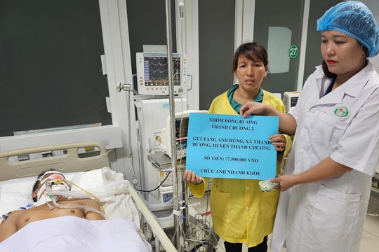 Trao hơn 77 triệu đồng giúp đỡ gia đình hoàn cảnh có người thân bị tai nạn giao thông