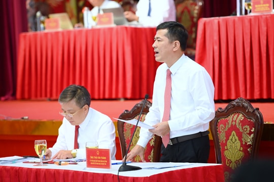 Giáo dục học sinh bằng tất cả tình cảm và lòng yêu thương