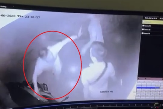 Người đàn ông bị đánh gục trước cửa nhà trong đêm khuya