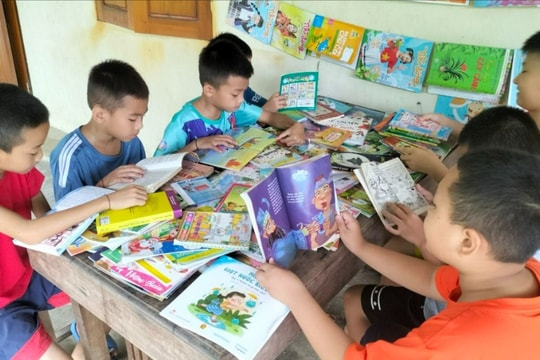Thư viện - điểm đến bổ ích của học sinh vùng cao dịp hè