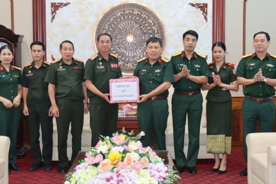 Bộ Chỉ huy Quân sự tỉnh Hủa Phăn, nước CHDCND Lào thăm Bộ Chỉ huy Quân sự tỉnh Nghệ An