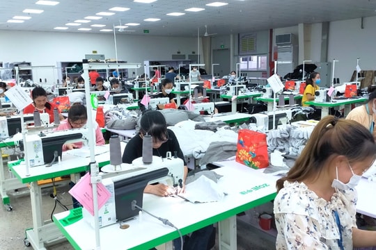 Nghệ An vững phương châm 'Ở đâu có công nhân, ở đó có tổ chức Công đoàn'