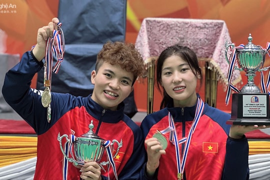 Hai cô gái vàng Nghệ An giành ngôi Vô địch cầu mây thế giới 