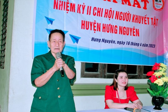 Tấm lòng của người thương binh già với người khuyết tật