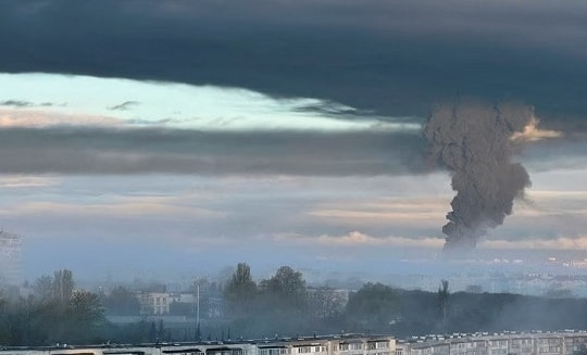 Crưm tiếp tục bị UAV tấn công, 4 tòa nhà chính quyền hư hại