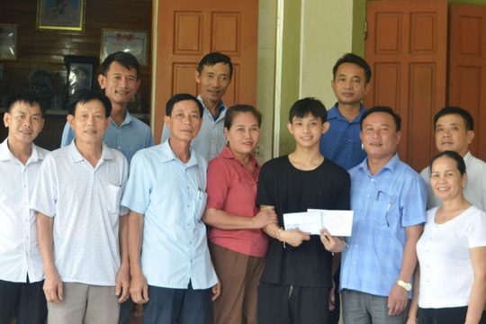 Thành tích ấn tượng của nam sinh 'quê lúa' đạt thủ khoa khối B