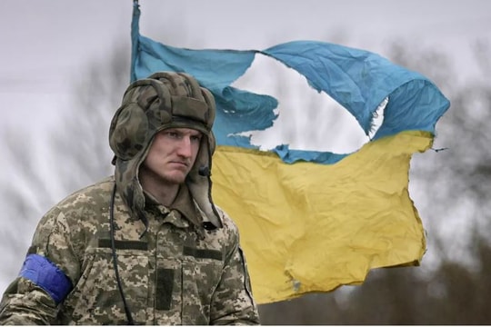 Sĩ quan NATO: Ukraine đang thất thế, hứng chịu cuộc phản công từ phía Nga 