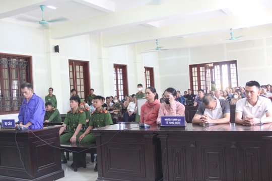 19 năm tù cho kẻ giết vợ trong đêm khuya