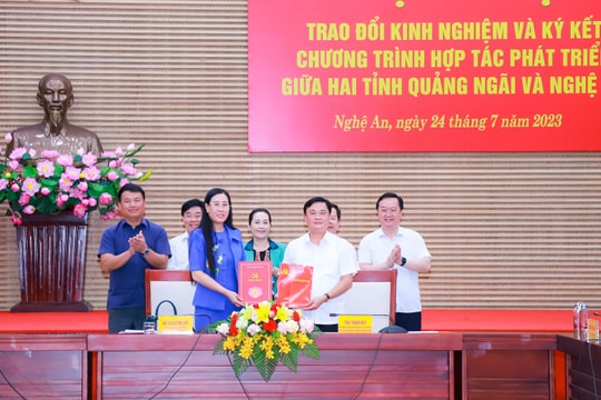 Ban Thường vụ Tỉnh ủy Nghệ An và Quảng Ngãi ký kết chương trình hợp tác phát triển 