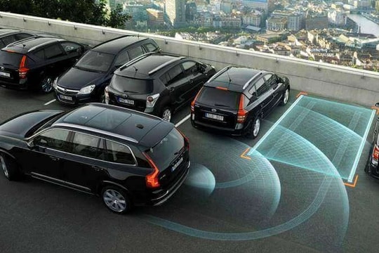 5 trang bị 'không có thì thiếu, có thì thừa' trên ô tô là gì? 