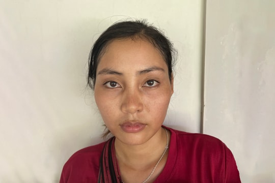 Nợ nần chồng chất, gái bản trộm tiền của anh rể để trả nợ