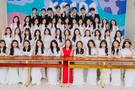 Lớp học trường làng có 90% học sinh điểm xét tuyển đại học đạt từ 25 điểm trở lên