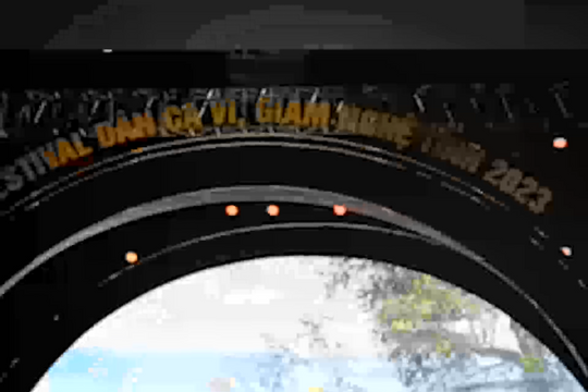 Tiết mục ''Duyên phường cấy' tại Khai mạc Festival Dân ca ví, giặm Nghệ Tĩnh 2023