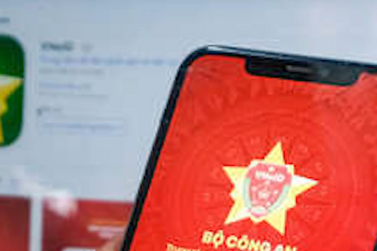 Từ ngày 2/8, chính thức sử dụng VNeID khi làm thủ tục đi máy bay 