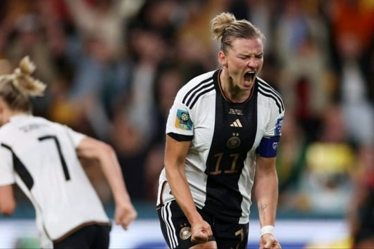 HLV Chu Đình Nghiêm không hài lòng với trọng tài; Đội tuyển Đức bị loại từ vòng bảng lần đầu tiên trong lịch sử World Cup nữ 2023