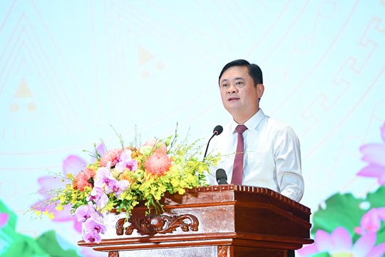 Bí thư Tỉnh ủy đặt nhiều kỳ vọng vào cán bộ chủ chốt cấp xã trong thời điểm vàng bứt phá của Nghệ An 