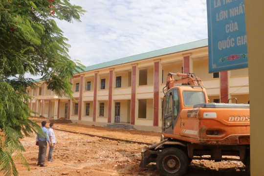 Các trường học Nghệ An tăng tốc hoàn thiện cơ sở vật chất trước năm học mới