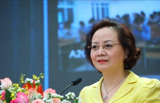 Bộ Nội vụ tổ chức thi chuyên viên cao cấp năm 2023