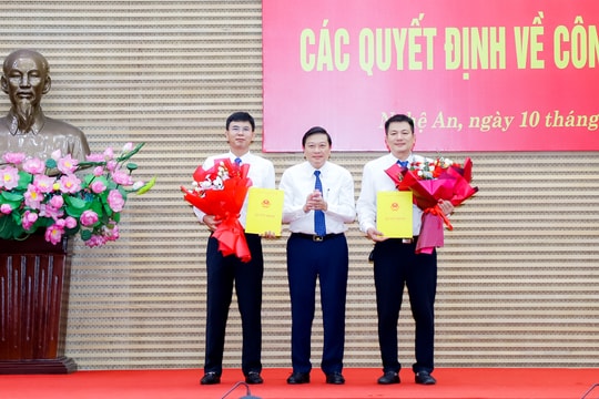 Công bố quyết định bổ nhiệm 2 Phó Giám đốc Sở Kế hoạch và Đầu tư, Sở Nông nghiệp và Phát triển nông thôn Nghệ An 