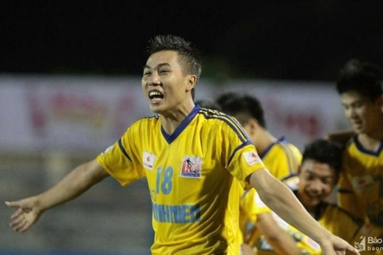 Mùa giải đáng nhớ của cựu tiền đạo Sông Lam Nghệ An Vũ Quang Nam