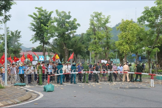 Ban Chỉ đạo diễn tập tỉnh kiểm tra công tác chuẩn bị diễn tập khu vực phòng thủ Thị xã Thái Hòa