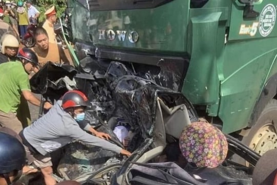 Xe chở 3 thành viên Hoàng Anh Gia Lai gặp nạn trên đường trở về Pleiku 