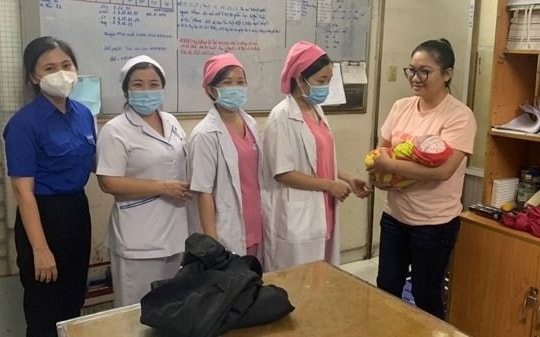 Triệt phá đường dây mua bán trẻ sơ sinh