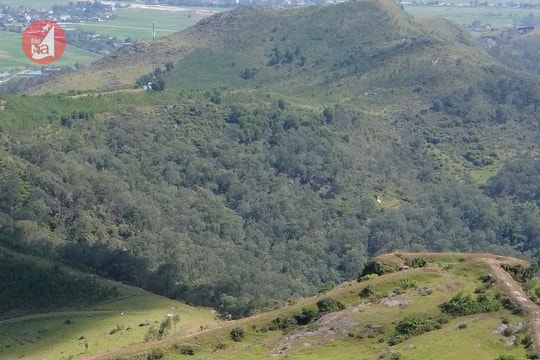 Kiêu hùng danh thắng Lam Thành