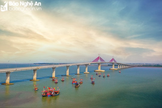 Nghệ An đầu tư xây dựng hệ thống điện trang trí cầu Cửa Hội bắc qua sông Lam