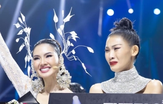 Anh Thư lên tiếng về chiến thắng gây tranh cãi của Tú Anh 'The Face Vietnam'