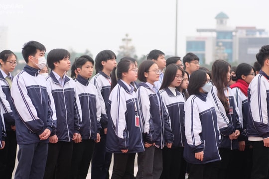 151 học sinh được khen thưởng tại Lễ tuyên dương đạt giải quốc tế, quốc gia, điểm cao Kỳ thi tốt nghiệp THPT năm 2023