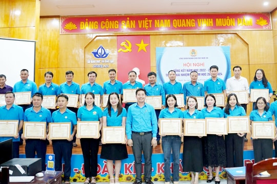 Công đoàn phải là chỗ dựa, niềm tin cho nhà giáo, người lao động