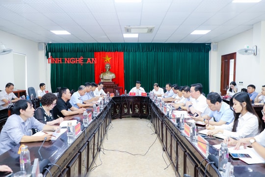 Chủ tịch UBND tỉnh Nguyễn Đức Trung tiếp công dân định kỳ tháng 8/2023